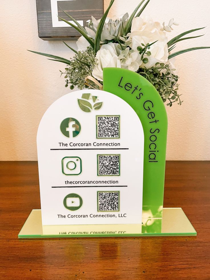 Acrylic Social Media Stand